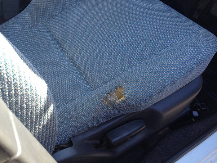 シート破れ補修