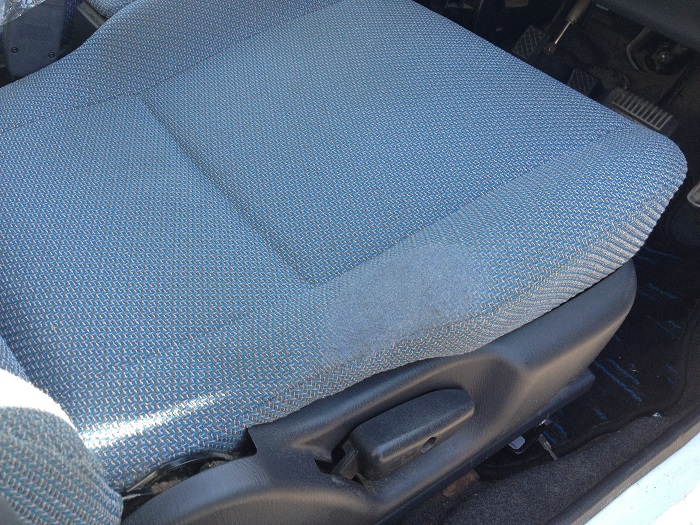 シート破れ補修