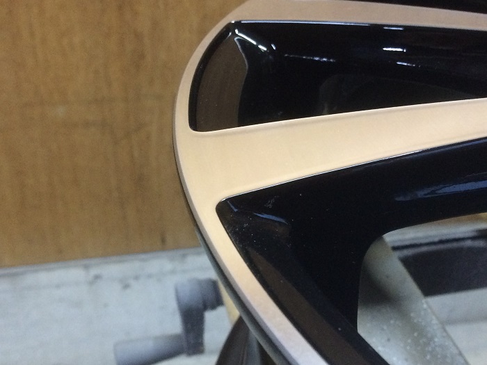 ダイヤモンドカット　ミラーカット　アルミホイール